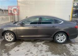 Chrysler 200